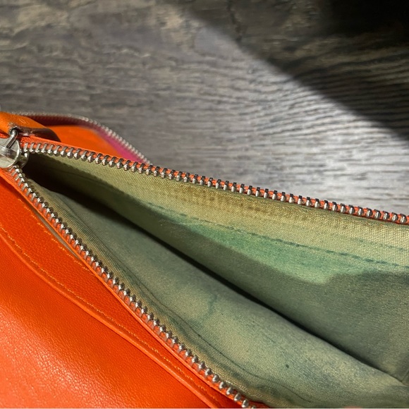 CELINE Zip Around Pink Leather Wallet - Picture 12 of 12